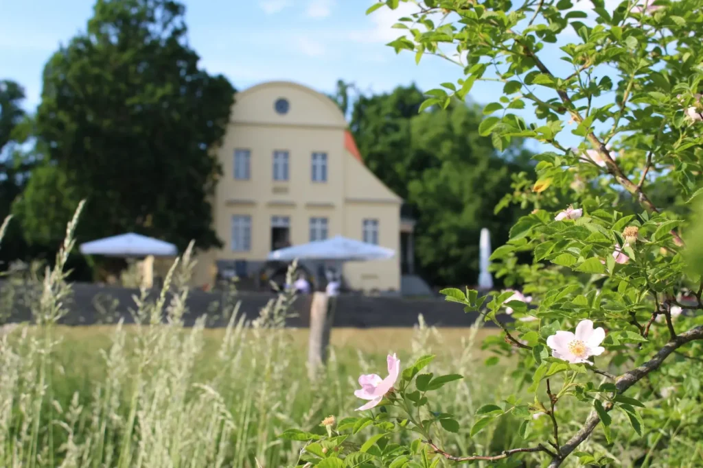 Hochzeitslocation in Berlin Gutshaus Neukladow