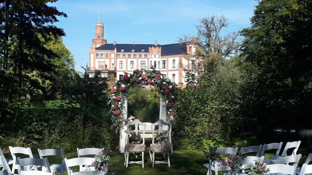 Hochzeitslocation in Gamehl bei Wismar Hotel Schloss Gamehl