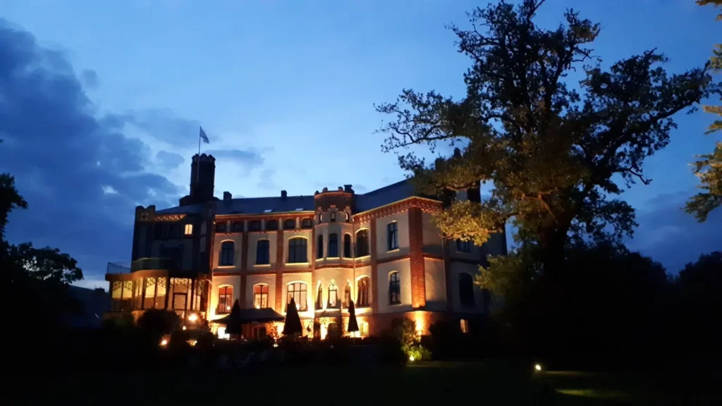 Hochzeitslocation in Gamehl bei Wismar Hotel Schloss Gamehl