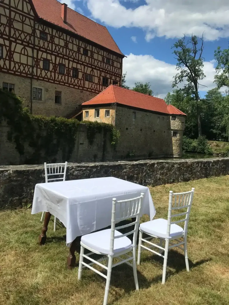 Hochzeitslocation in Unsleben Wasserschloss Unsleben