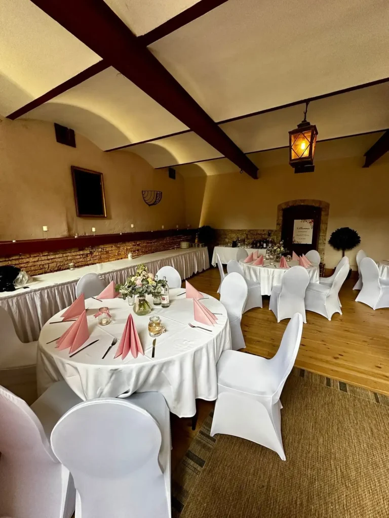 Hochzeitslocation in Unsleben Wasserschloss Unsleben